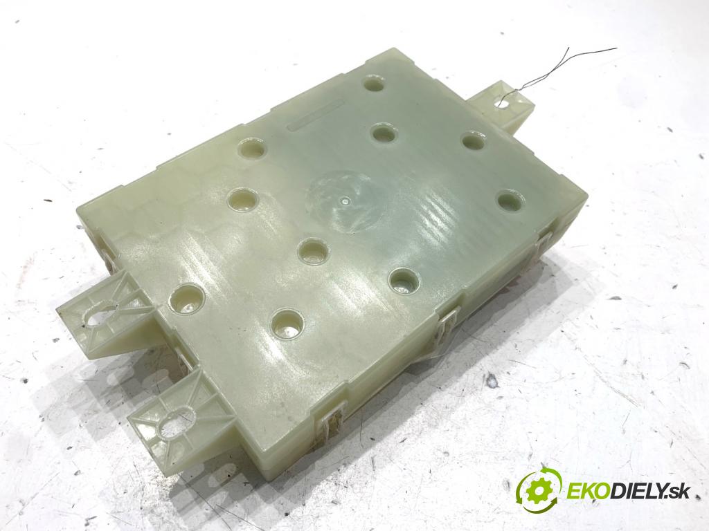 MERCEDES-BENZ W166 SUV 2013 190 kW ML 350 BlueTEC 4-matic (166.024) 2987 Modul SAM A1669003208 (Elektrosúčasti ostatné)