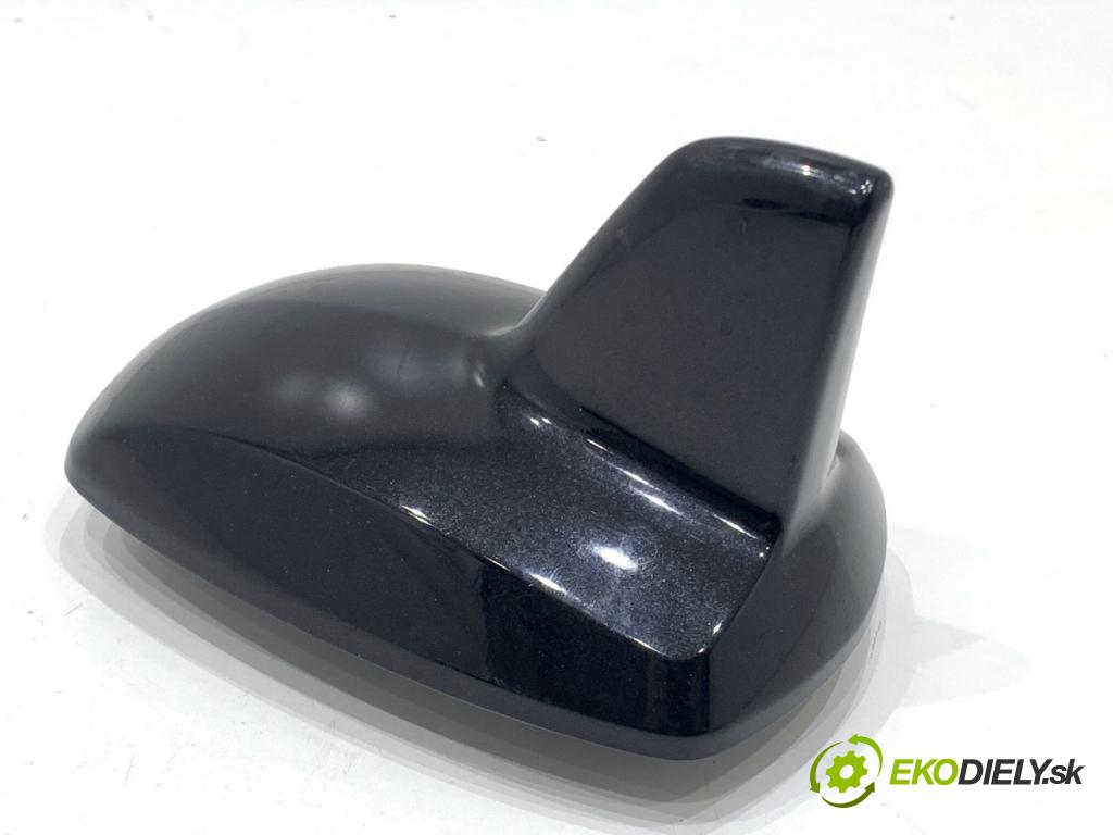 MERCEDES-BENZ W166 SUV 2013 190 kW ML 350 BlueTEC 4-matic (166.024) 2987 ANTENA A2128201675