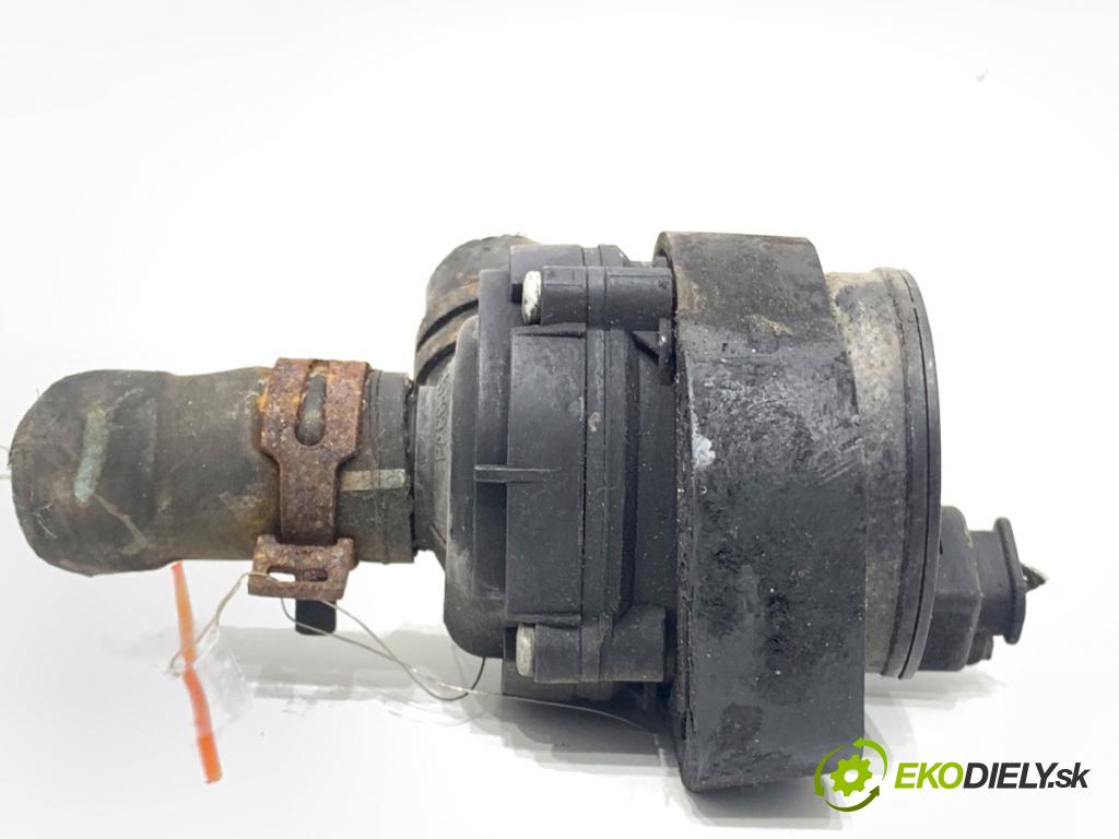 MERCEDES-BENZ W166 SUV 2013 190 kW ML 350 BlueTEC 4-matic (166.024) 2987 DALŠÍ: Pumpa vody A2118350028 (Vodná pumpa)