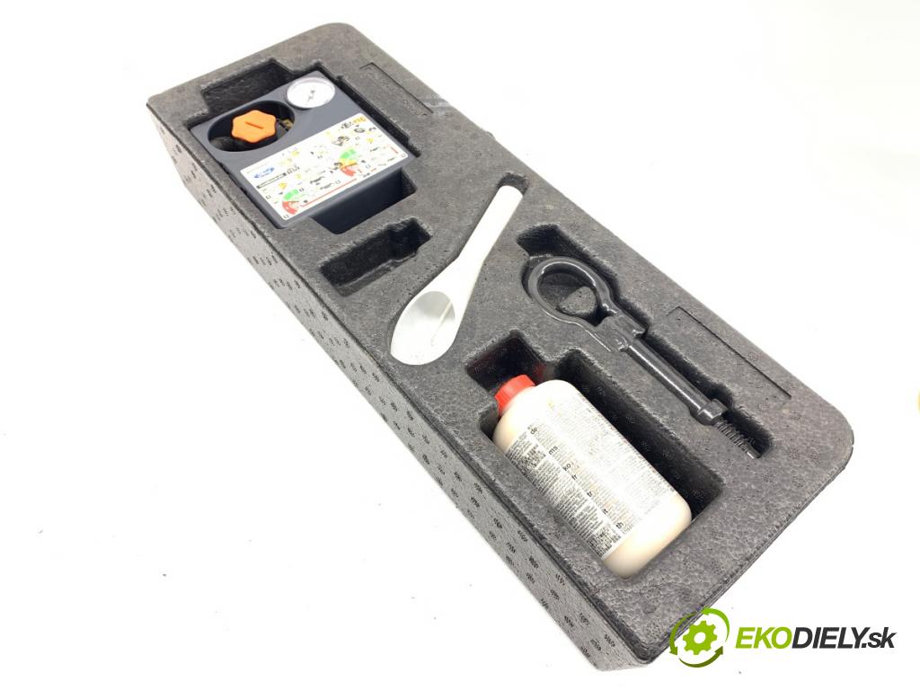 FORD ECOSPORT SUV 2018 103 kW 1.0 EcoBoost 998 Súprava náradia 