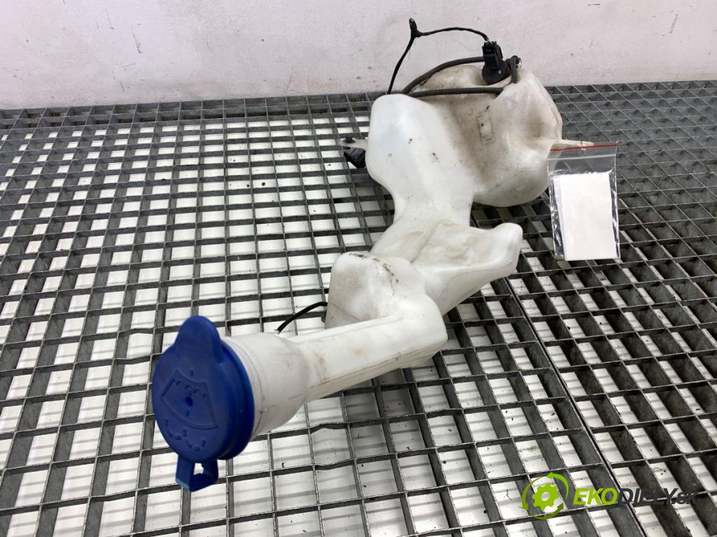 FORD ECOSPORT SUV 2018 103 kW 1.0 EcoBoost 998 Nádržka ostrekovačov GN15-17B613-FA