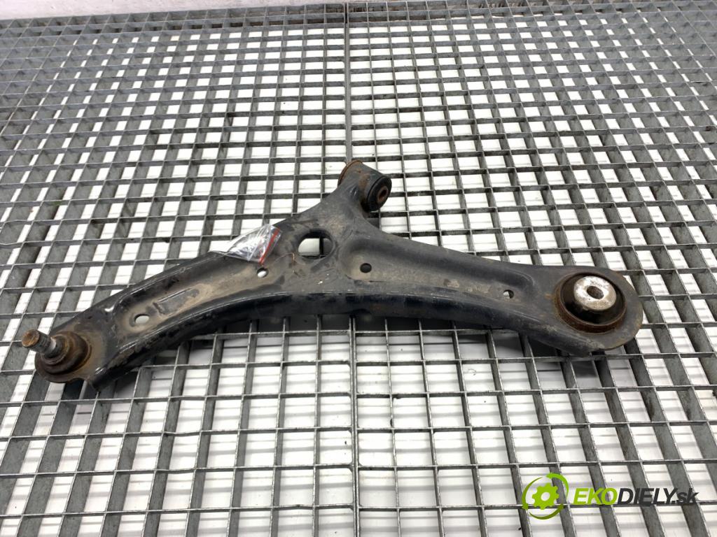 FORD ECOSPORT SUV 2018 103 kW 1.0 EcoBoost 998 Rameno ľavy predný 