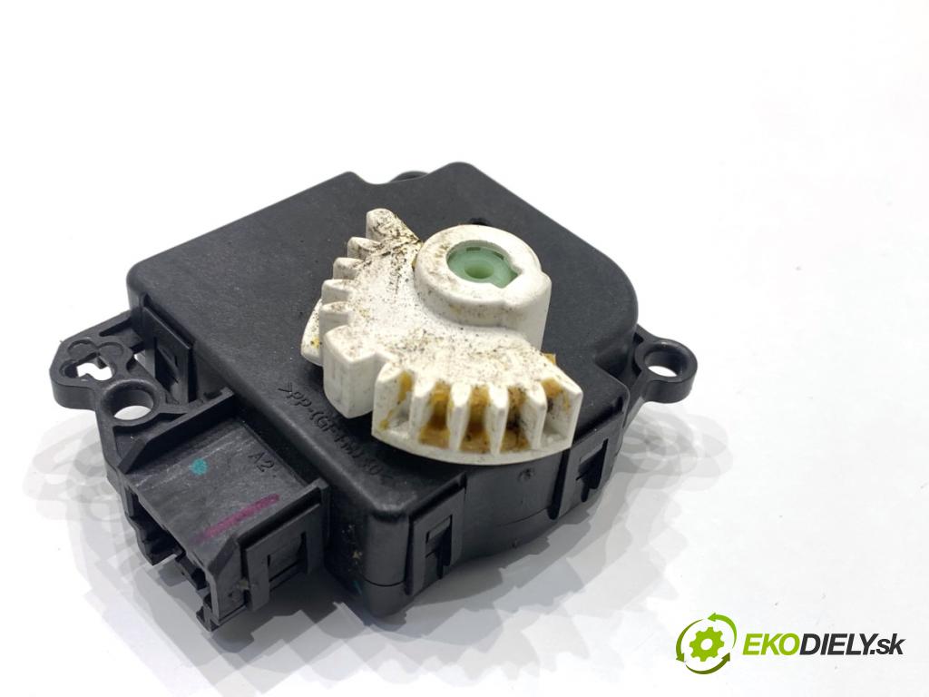 FORD ECOSPORT SUV 2018 103 kW 1.0 EcoBoost 998 Motor kúrenia AV11-19E616-EA