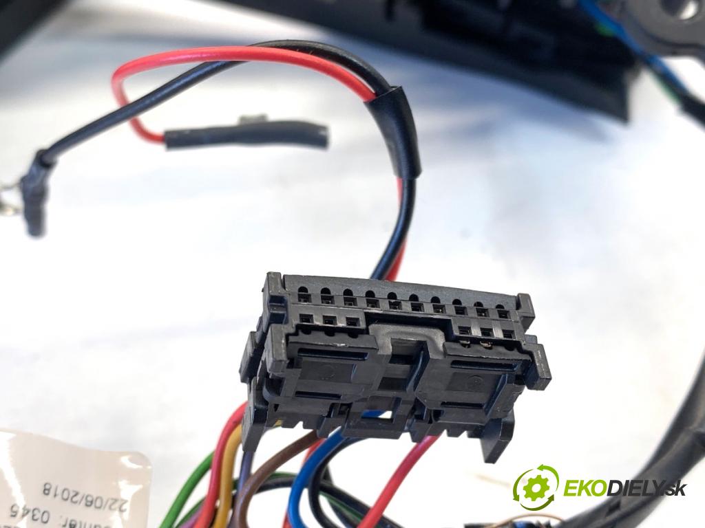 FORD ECOSPORT SUV 2018 103 kW 1.0 EcoBoost 998 SPÍNAČE: volantu GJ5T-14K147-CA