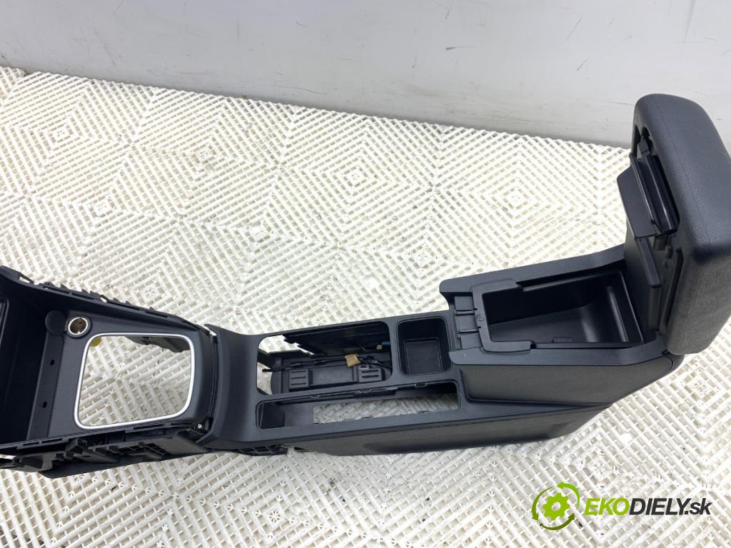 FORD ECOSPORT SUV 2018 103 kW 1.0 EcoBoost 998 loketní opěrka  (Loketní opěrka)