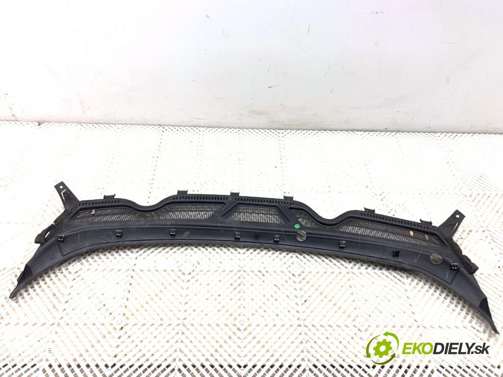 FORD ECOSPORT SUV 2018 103 kW 1.0 EcoBoost 998 torpédo plast pod čelní okno CN15-A02216-DBW (Plast pod čelním sklem)