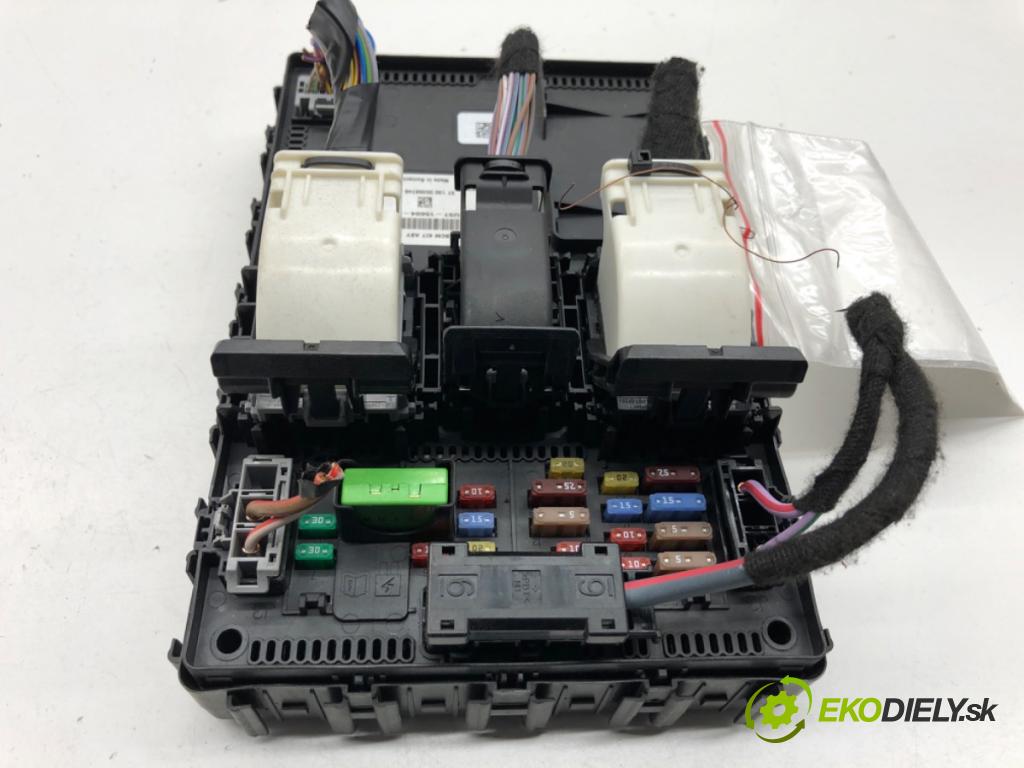 FORD ECOSPORT SUV 2018 103 kW 1.0 EcoBoost 998 Modul BSI HU5T-15604-BCS (Poistková skrinka)