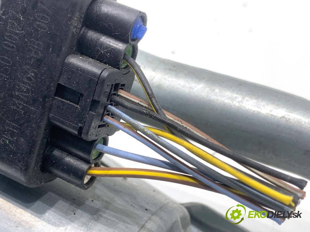 FORD ECOSPORT SUV 2018 103 kW 1.0 EcoBoost 998 Mechanizmus stieračov predný GN15-17504-AE (Motorček stieračov predný)