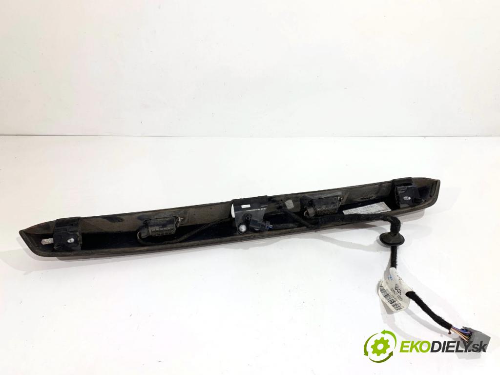 FORD ECOSPORT SUV 2018 103 kW 1.0 EcoBoost 998 Lišta dverí zad GN1513553