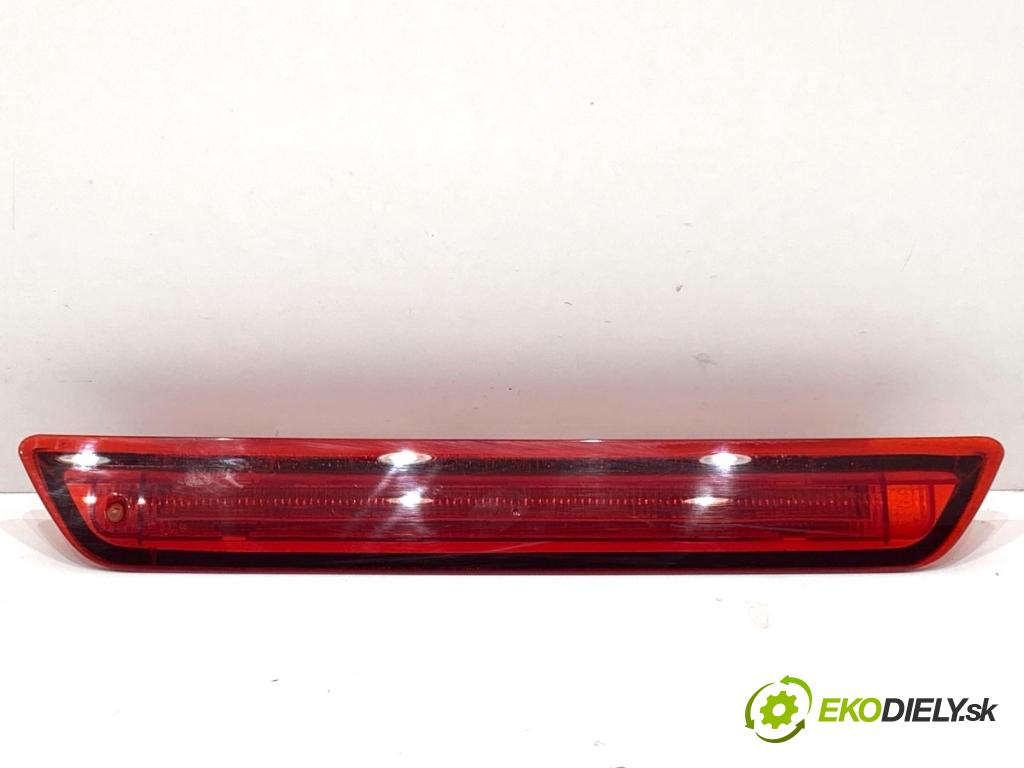 FORD ECOSPORT SUV 2018 103 kW 1.0 EcoBoost 998 světlo brzdových světel CN1513A613AD