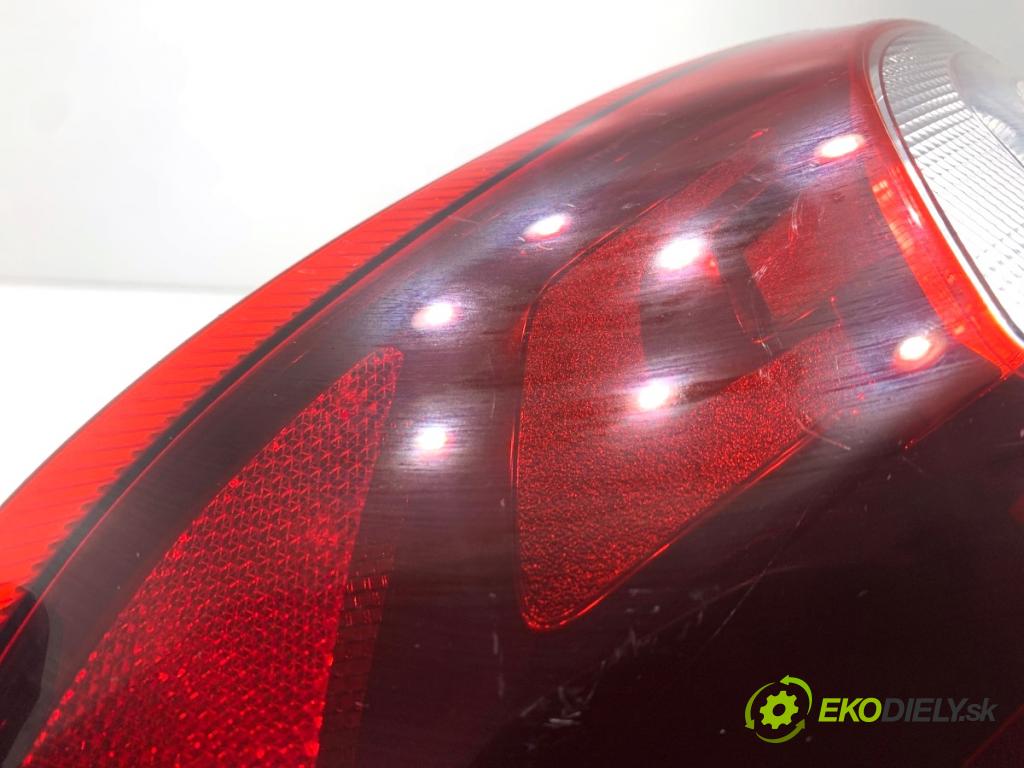 FORD ECOSPORT SUV 2018 103 kW 1.0 EcoBoost 998 Svetlo ľavy zad GN1513405DD