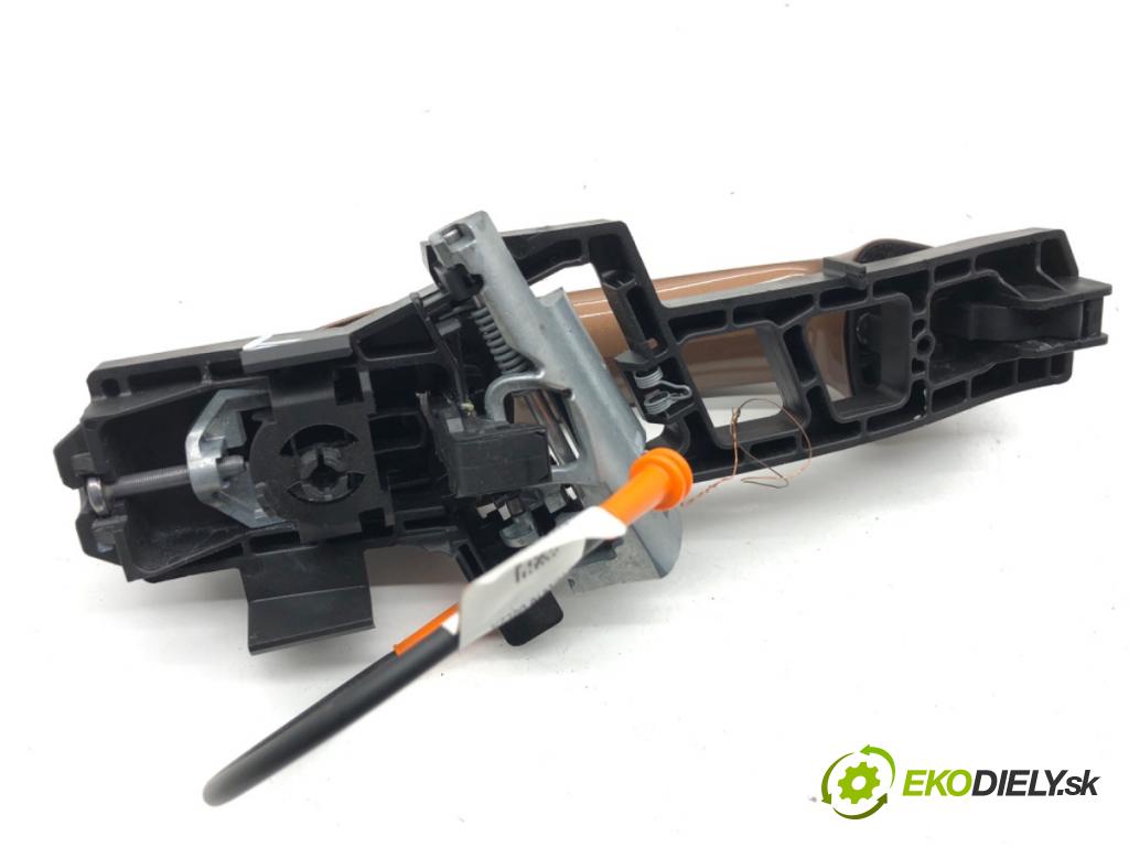 FORD ECOSPORT SUV 2018 103 kW 1.0 EcoBoost 998 klika vnejší pravý zadní část 8A61-A224A36