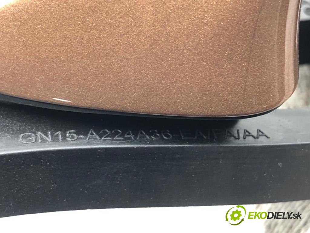 FORD ECOSPORT SUV 2018 103 kW 1.0 EcoBoost 998 klika vnejší pravý zadní část 8A61-A224A36