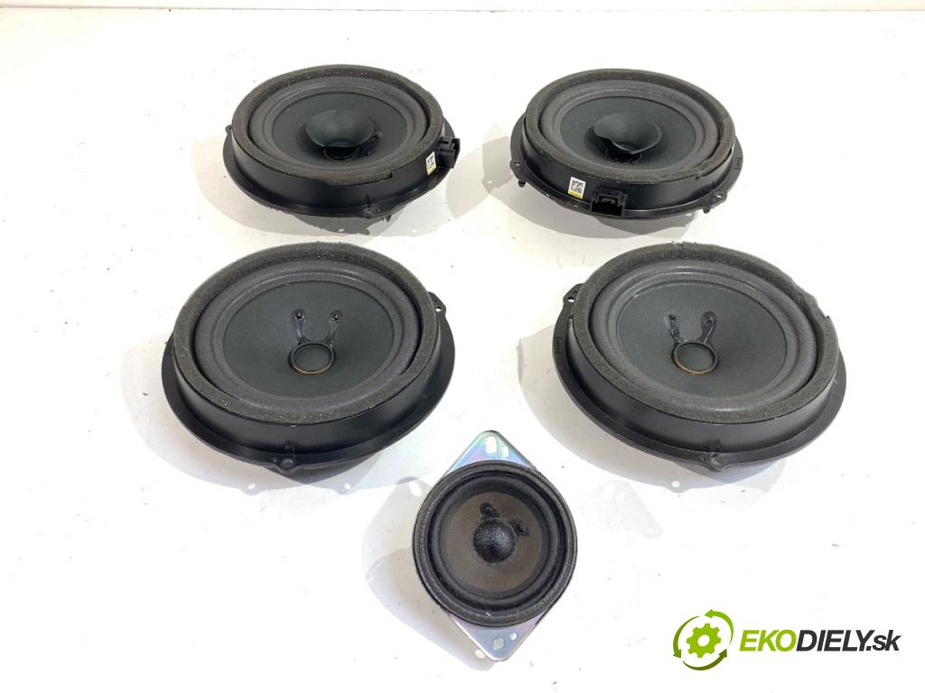 FORD ECOSPORT SUV 2018 103 kW 1.0 EcoBoost 998 reproduktory GN15-18808-AB