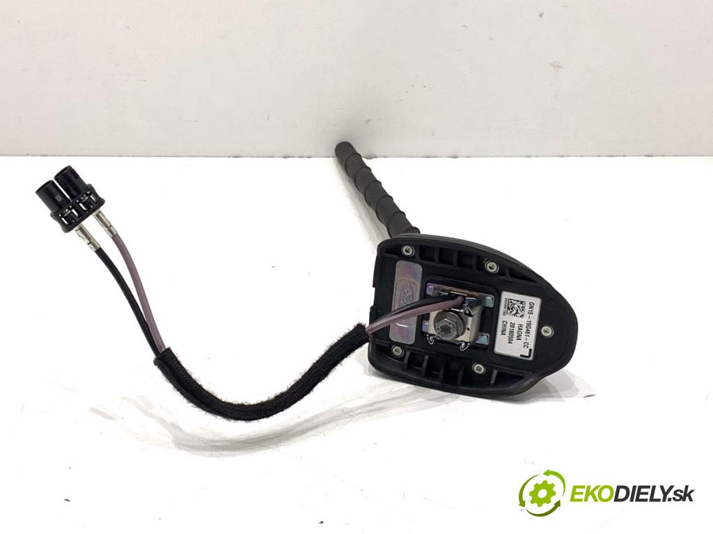 FORD ECOSPORT SUV 2018 103 kW 1.0 EcoBoost 998 ANTENA GN15-19G461-CC