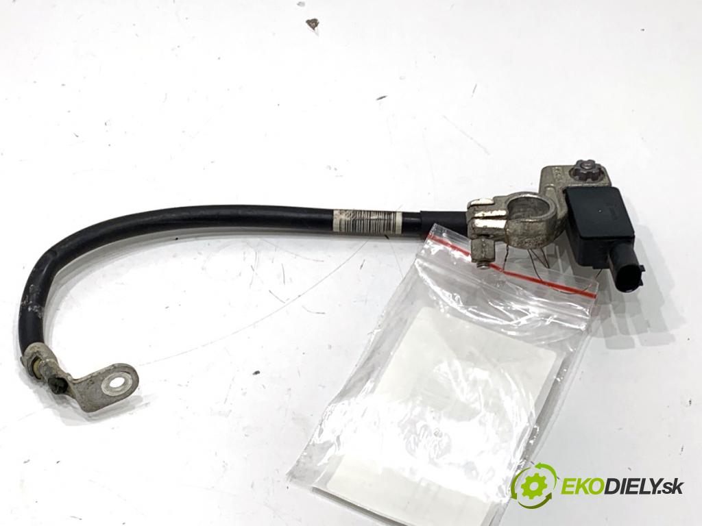 FORD ECOSPORT SUV 2018 103 kW 1.0 EcoBoost 998 svorka MINUS: H1BT-10C679-AC