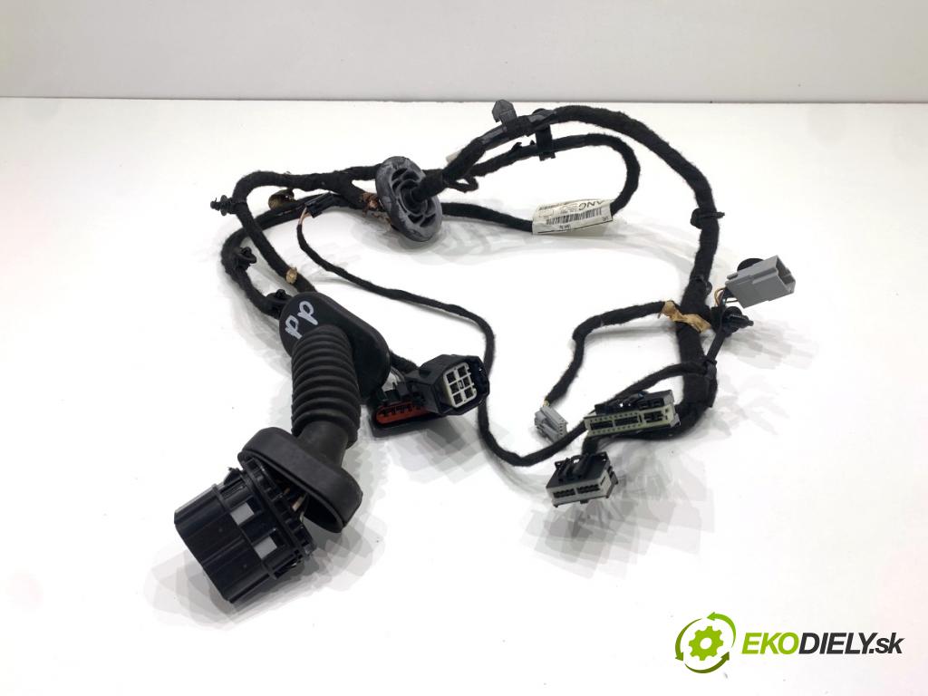 FORD ECOSPORT SUV 2018 103 kW 1.0 EcoBoost 998 Káblovačka Dvere predný pravy GN15-14630-ANC