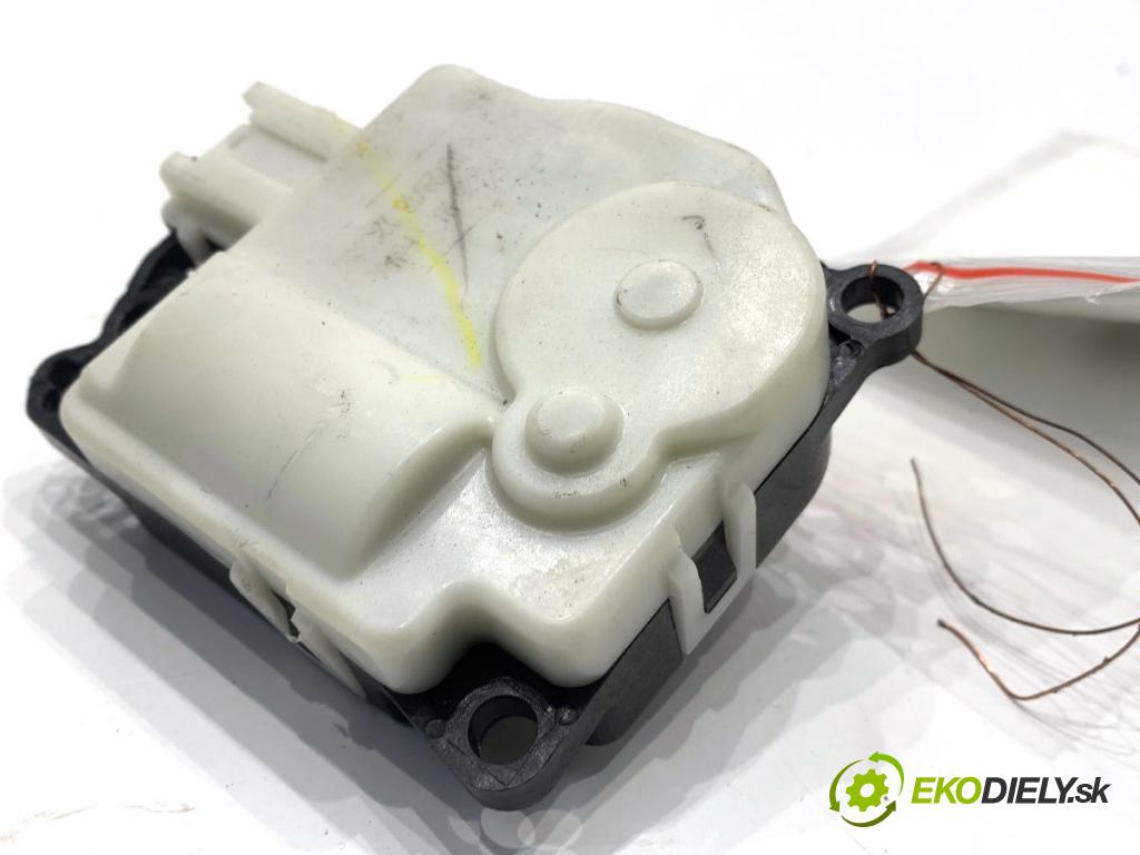 FORD ECOSPORT SUV 2018 103 kW 1.0 EcoBoost 998 Motor kúrenia AV11-19E616-HA