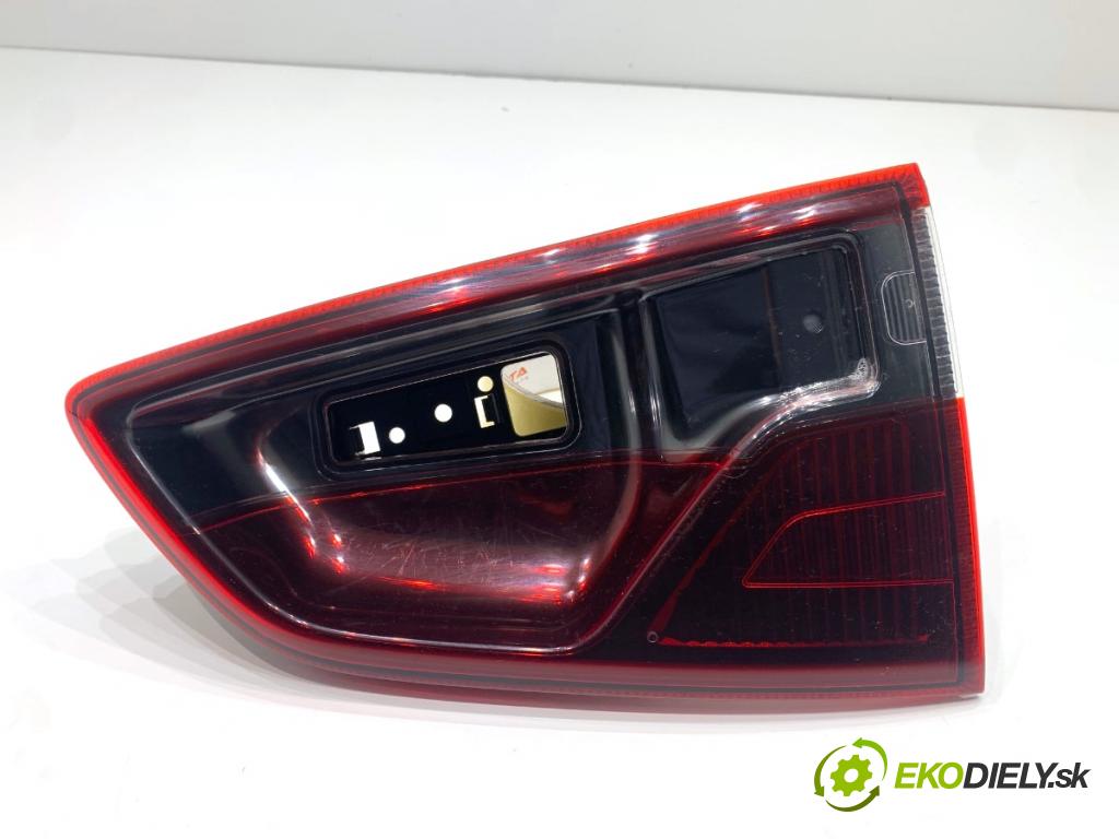 FORD ECOSPORT SUV 2018 103 kW 1.0 EcoBoost 998 Svetlo pravy zad vnútorná GN1513A602DB