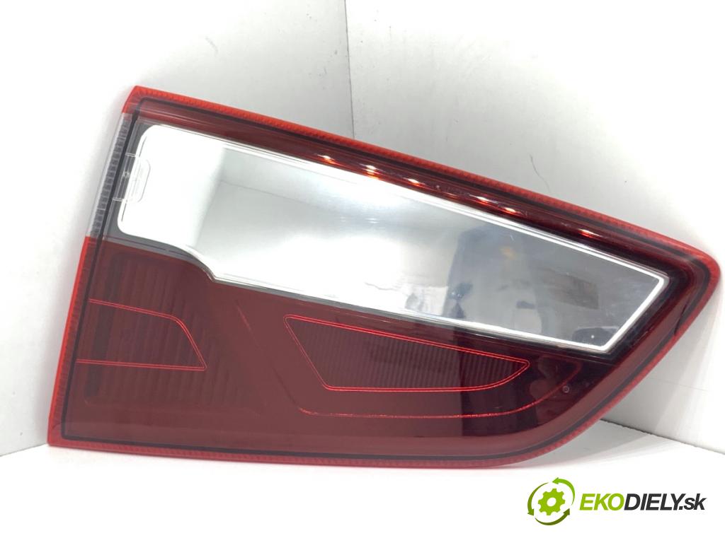 FORD ECOSPORT SUV 2018 103 kW 1.0 EcoBoost 998 světlo levý zadní část vnitřní GN1513A603DB