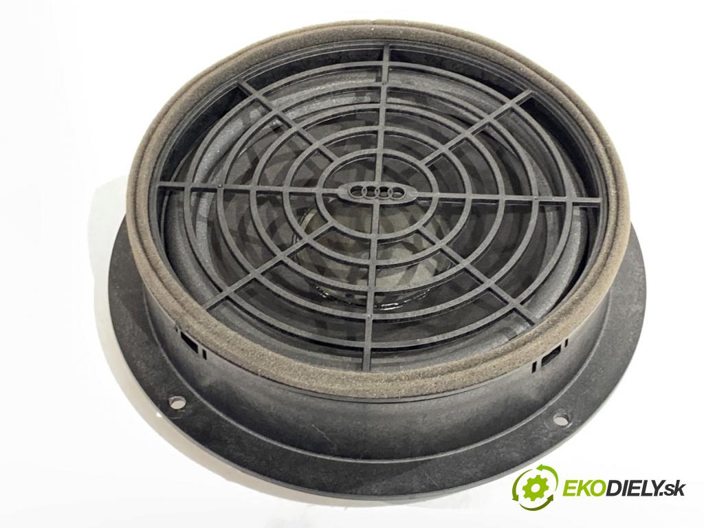 AUDI A4 B8 Kombi 2013 130 kW 2.0 TDI quattro 1968 reproduktory 8R0035397 8R0035399A