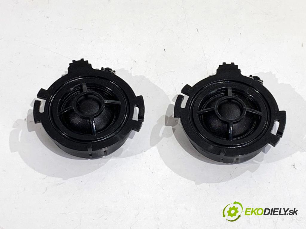 AUDI A4 B8 Kombi 2013 130 kW 2.0 TDI quattro 1968 reproduktory 8R0035397 8R0035399A