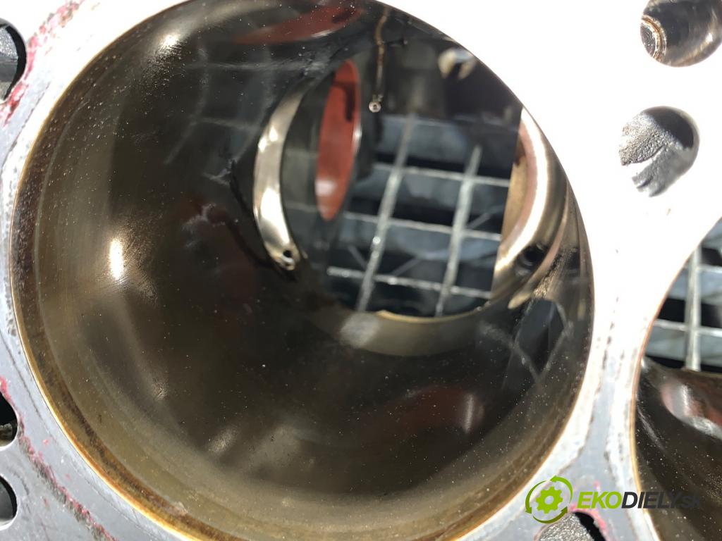 AUDI A6 C8 Kombi 2022 441 kW RS6 Mild Hybrid quattro 3996 blok Motor 0P2103023M 0P2103011AB (Blok motora)