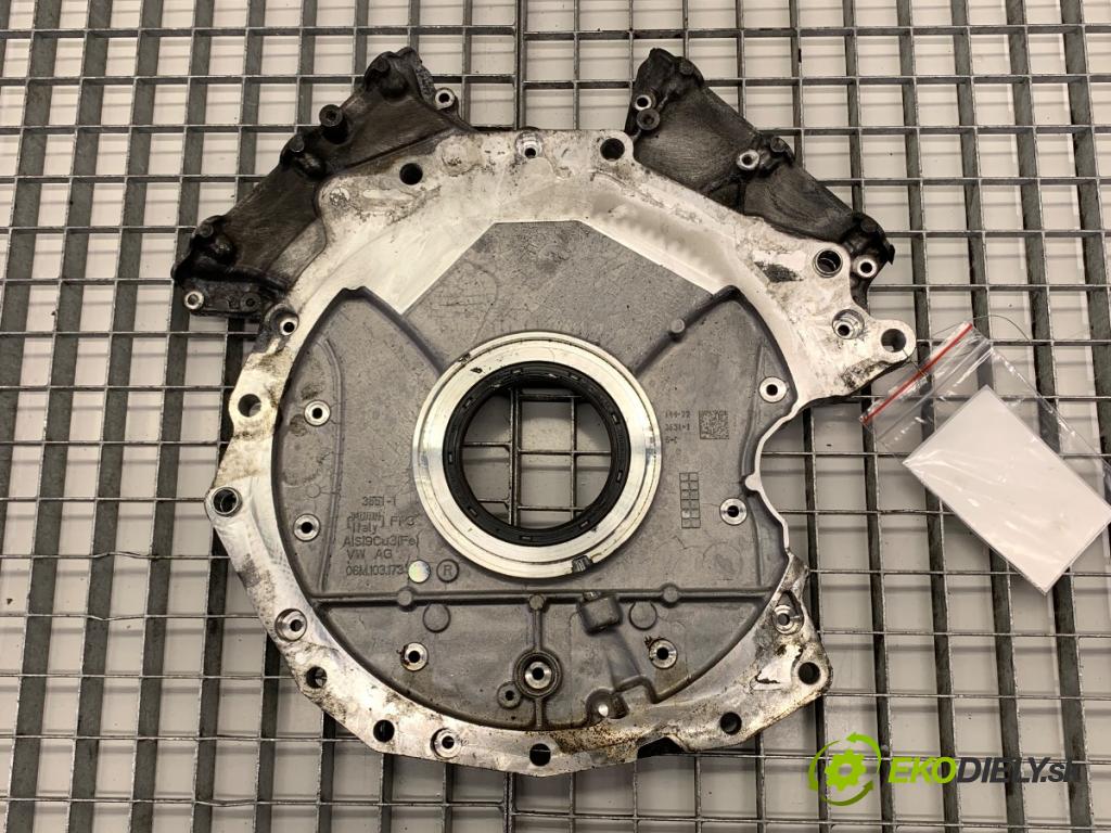 AUDI A6 C8 Kombi 2022 441 kW RS6 Mild Hybrid quattro 3996 Kryt 06M103173R