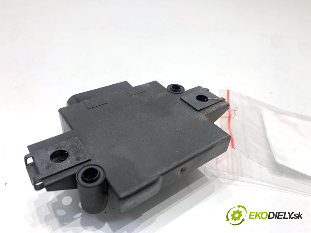 AUDI A4 B8 Kombi 2013 130 kW 2.0 TDI quattro 1968 Modul pumpy paliva 4G0906093F