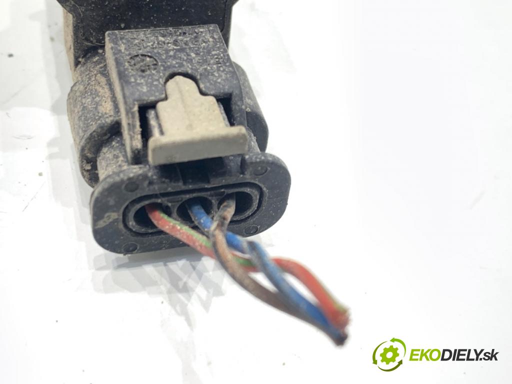 AUDI A4 B8 Kombi 2013 130 kW 2.0 TDI quattro 1968 Snímač PDC 1S0919275