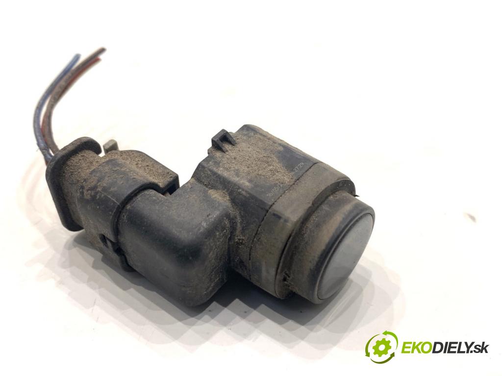 AUDI A4 B8 Kombi 2013 130 kW 2.0 TDI quattro 1968 Snímač PDC 1S0919275