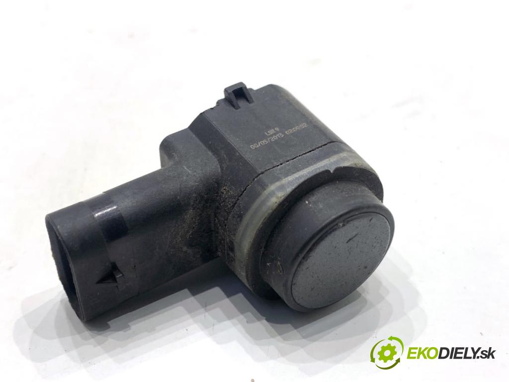 AUDI A4 B8 Kombi 2013 130 kW 2.0 TDI quattro 1968 snímač PDC 1S0919275