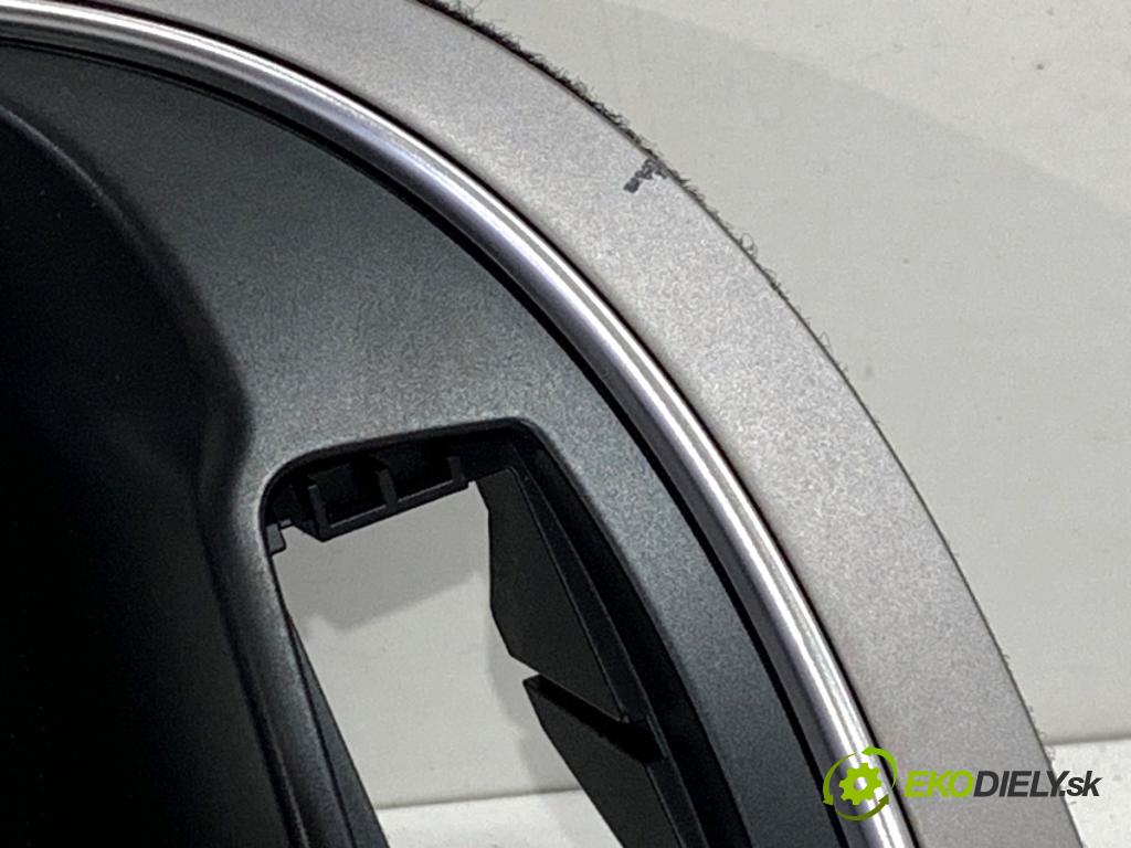 AUDI A4 B8 Kombi 2013 130 kW 2.0 TDI quattro 1968 Rámček prístrojovky 8K1857186AA