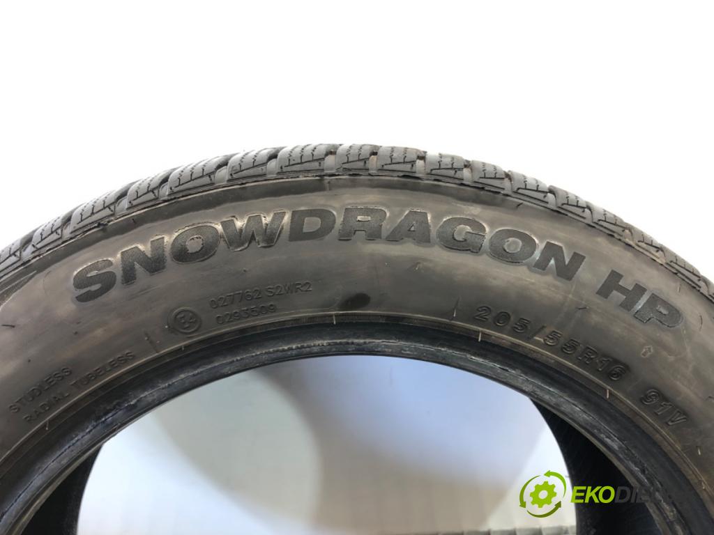 --- ---      PNEUMATIKA: zima 2X 205/55 16" IMPERIAL: