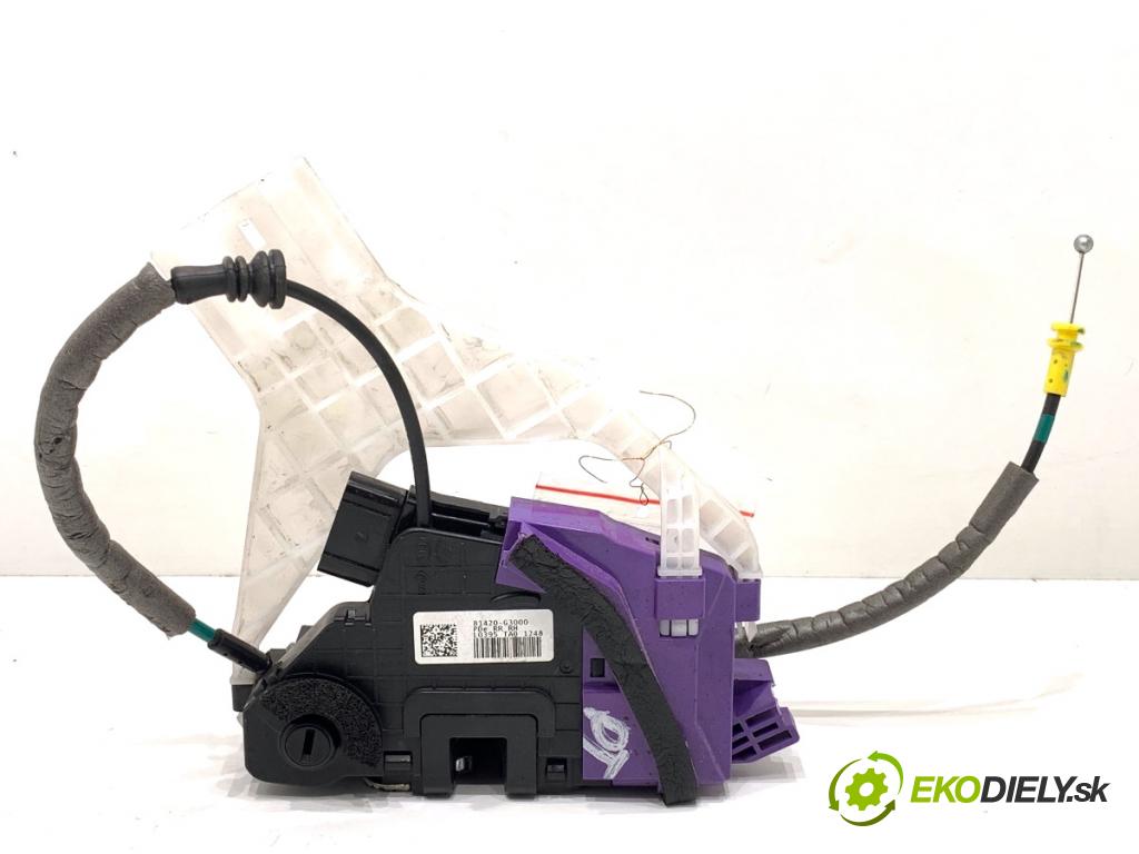 HYUNDAI i30  2024 71 kW 1.5 DPI   (1498 ccm / 71 kW / 97 KM) 1498 zámok Dvere pravy zad 81420-G3000