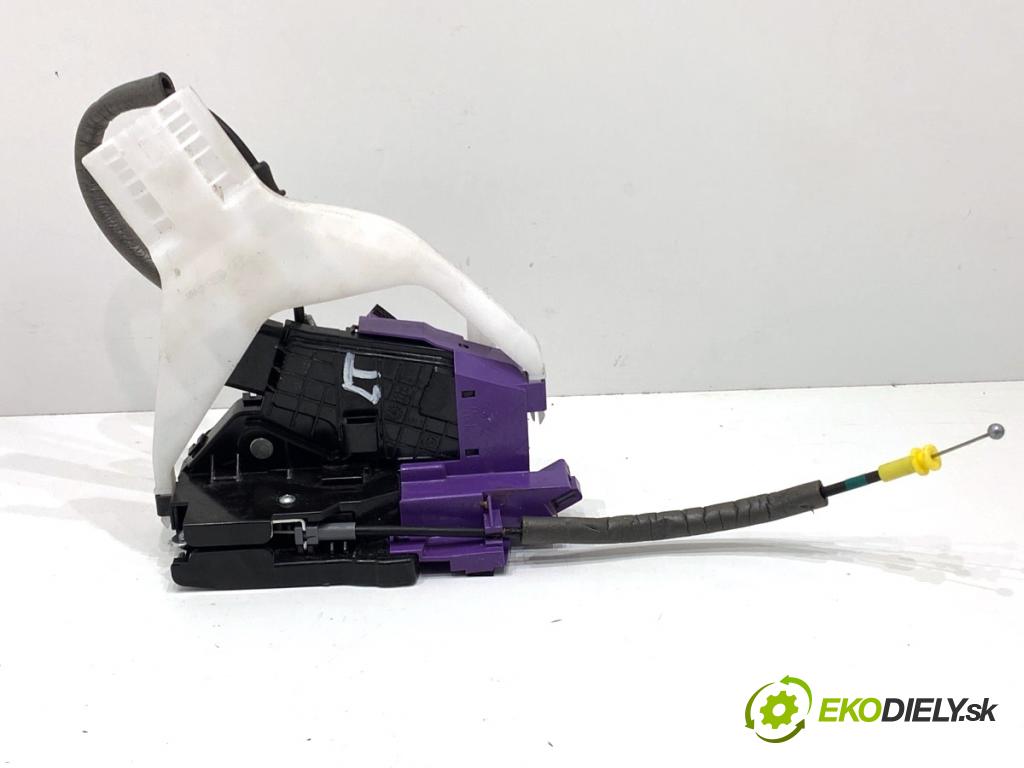 HYUNDAI i30  2024 71 kW 1.5 DPI   (1498 ccm / 71 kW / 97 KM) 1498 zámok dveře levý zadní část 81410-G3000