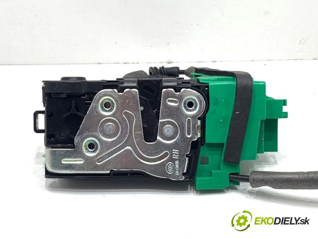 HYUNDAI i30  2024 71 kW 1.5 DPI   (1498 ccm / 71 kW / 97 KM) 1498 zámok dveře pravý přední část 81320-G3020