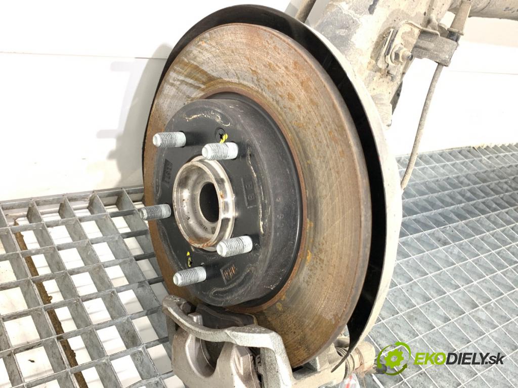 HYUNDAI i30  2024 71 kW 1.5 DPI   (1498 ccm / 71 kW / 97 KM) 1498 Výstuha zad