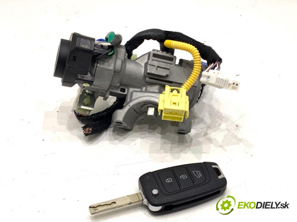 HYUNDAI i30  2024 71 kW 1.5 DPI   (1498 ccm / 71 kW / 97 KM) 1498 spinačka  (Spínacia skrinka)