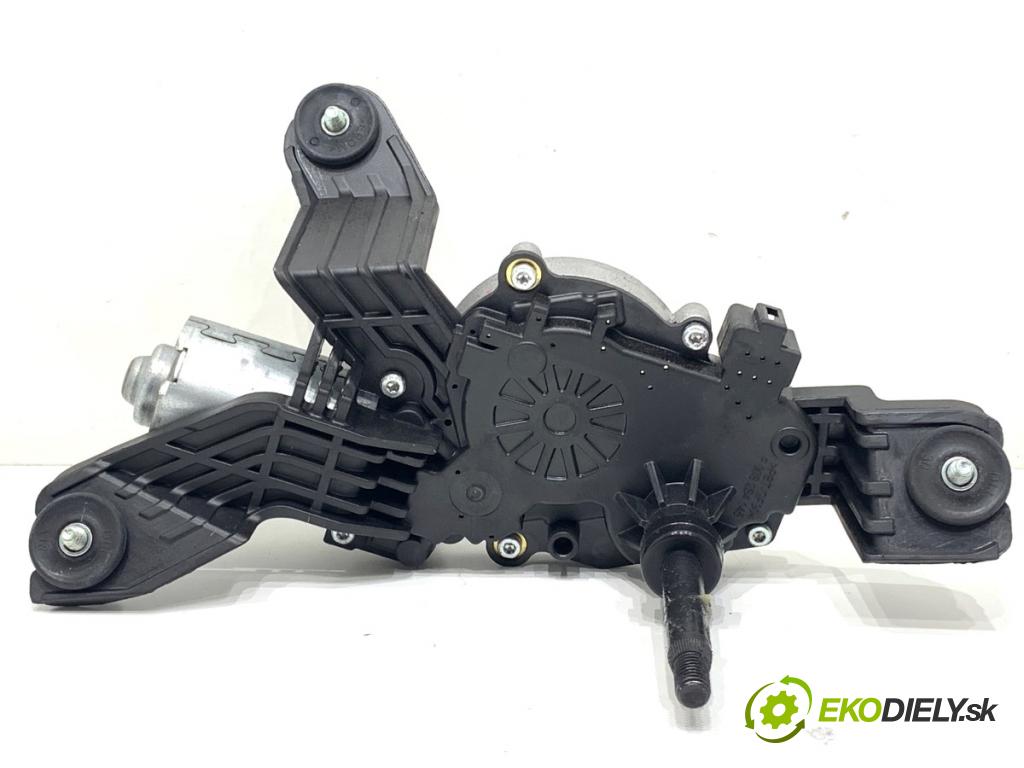 HYUNDAI i30  2024 71 kW 1.5 DPI   (1498 ccm / 71 kW / 97 KM) 1498 Motor stieračov zad 98700-G3000