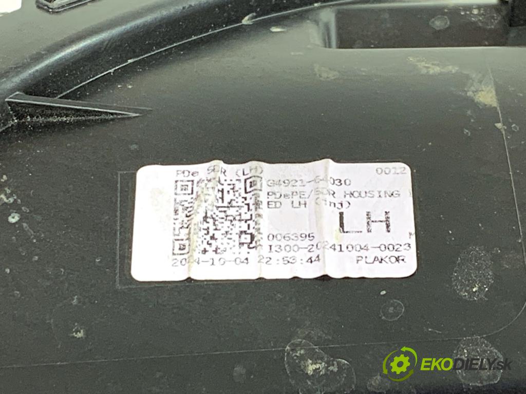 HYUNDAI i30  2024 71 kW 1.5 DPI   (1498 ccm / 71 kW / 97 KM) 1498 světlomet levý přední část 92101G4600