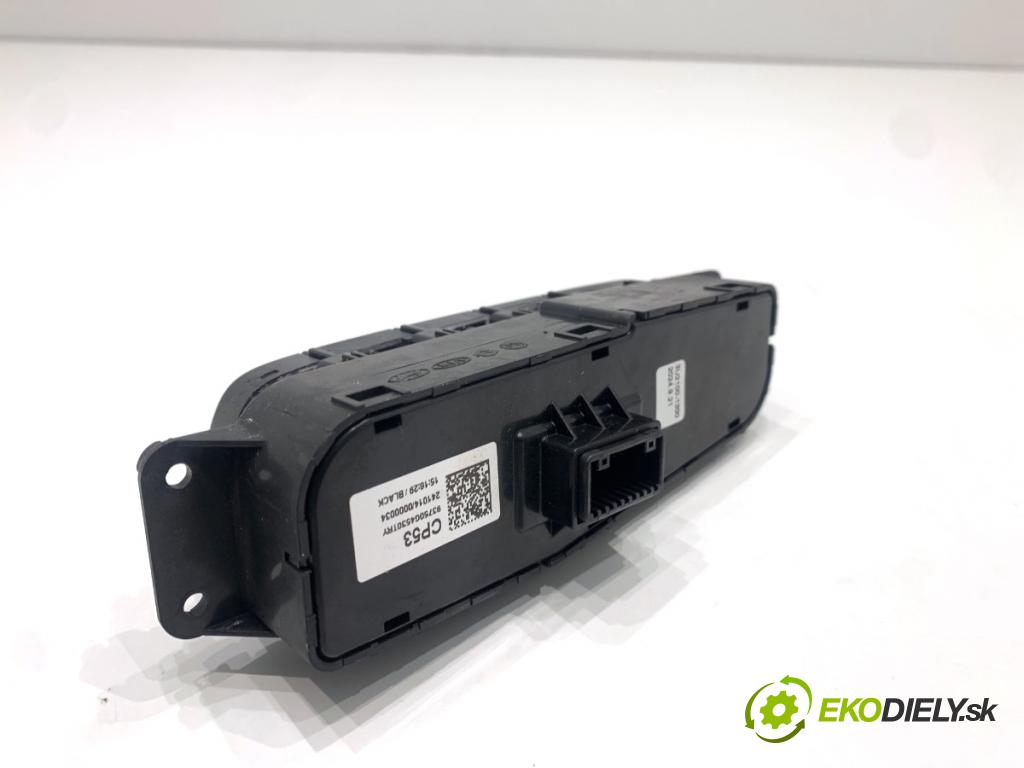 HYUNDAI i30  2024 71 kW 1.5 DPI   (1498 ccm / 71 kW / 97 KM) 1498 Prepínač nastavenia svetiel 93750G4530 (Prepínacie páčky pod volantom)