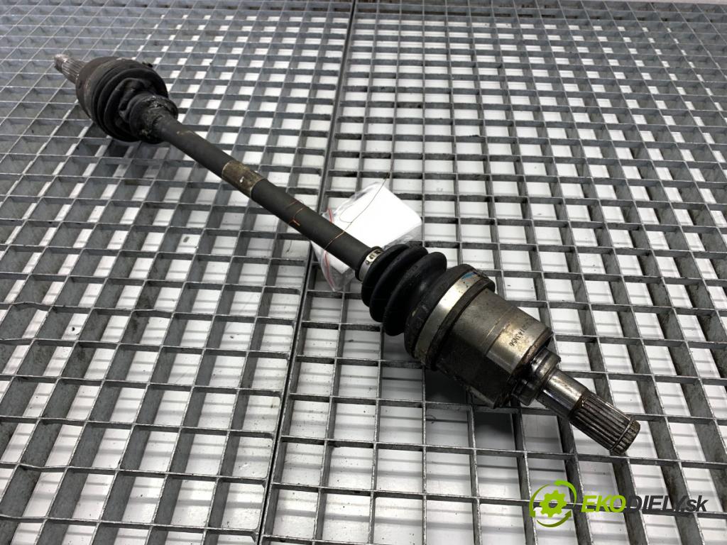 HYUNDAI i30  2024 71 kW 1.5 DPI   (1498 ccm / 71 kW / 97 KM) 1498 Poloos ľavy predný 49500G4000