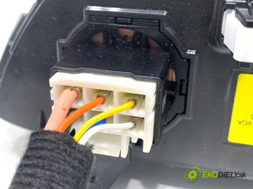 HYUNDAI i30  2024 71 kW 1.5 DPI   (1498 ccm / 71 kW / 97 KM) 1498 Panel ovládania kúrenia 97250-G4BA0 (Prepínacie páčky pod volantom)