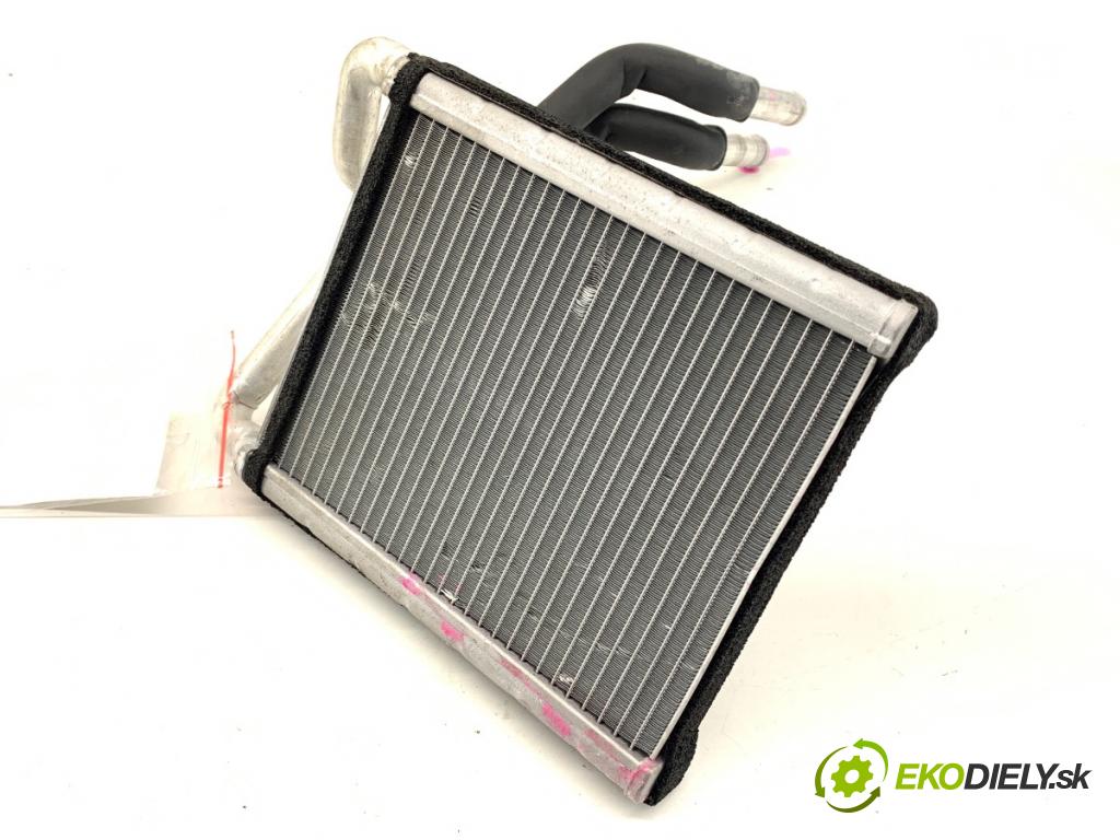 HYUNDAI i30  2024 71 kW 1.5 DPI   (1498 ccm / 71 kW / 97 KM) 1498 Výhrevné teleso, radiátor kúrenia  (Radiátor kúrenia)