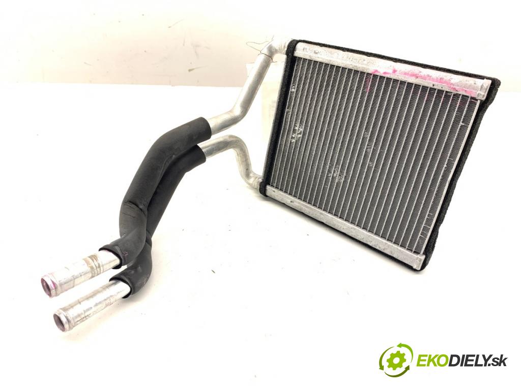 HYUNDAI i30  2024 71 kW 1.5 DPI   (1498 ccm / 71 kW / 97 KM) 1498 Výhrevné teleso, radiátor kúrenia  (Radiátor kúrenia)