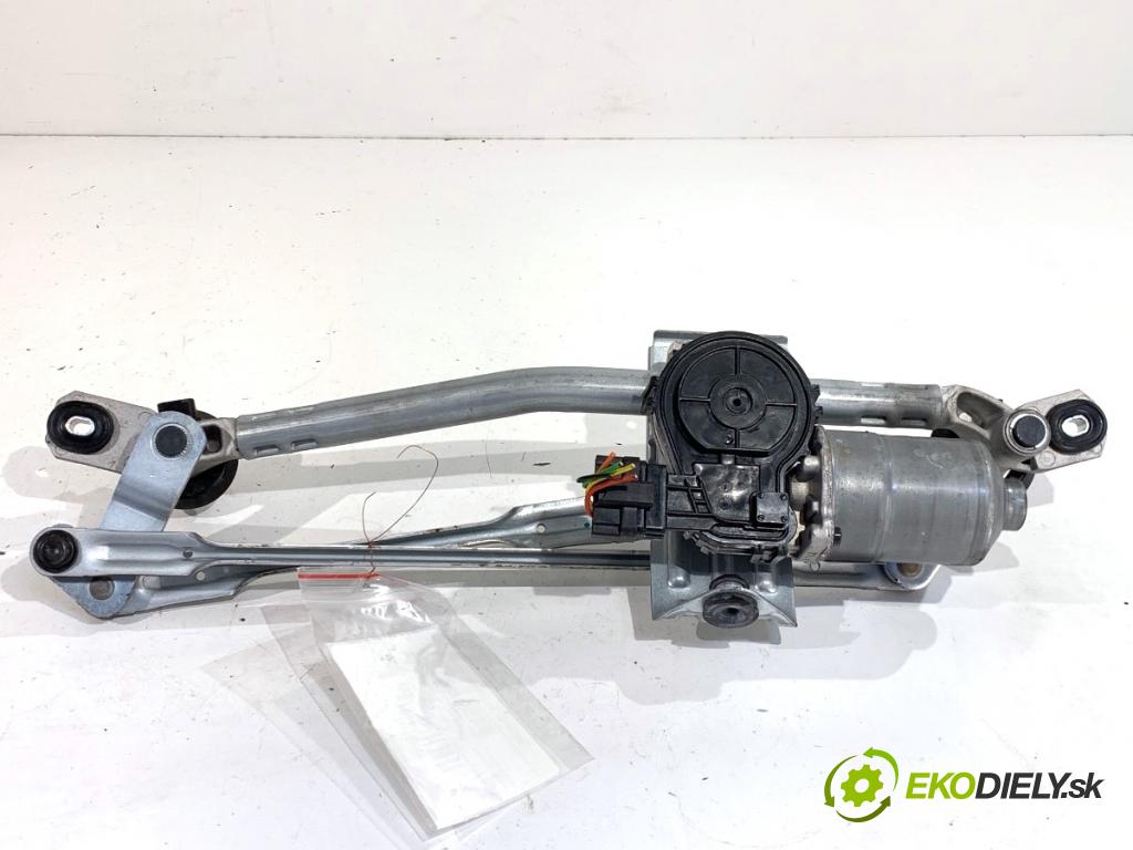 HYUNDAI i30  2024 71 kW 1.5 DPI   (1498 ccm / 71 kW / 97 KM) 1498 mechanismus stěračů přední část 98100-G3000 (Motorek stěračů přední)