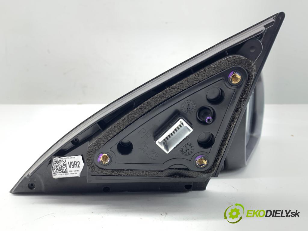 HYUNDAI i30  2024 71 kW 1.5 DPI   (1498 ccm / 71 kW / 97 KM) 1498 zpětné zrcátko pravý