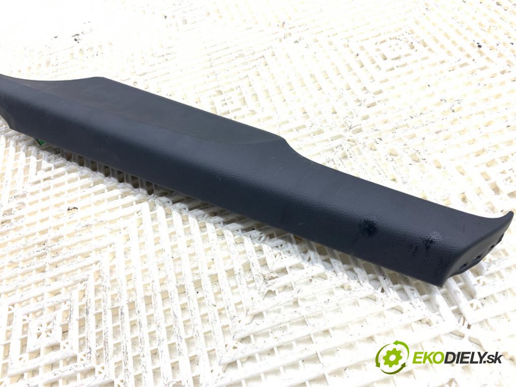 HYUNDAI i30  2024 71 kW 1.5 DPI   (1498 ccm / 71 kW / 97 KM) 1498 lišta kryt 84790-G4000 (Lišta)