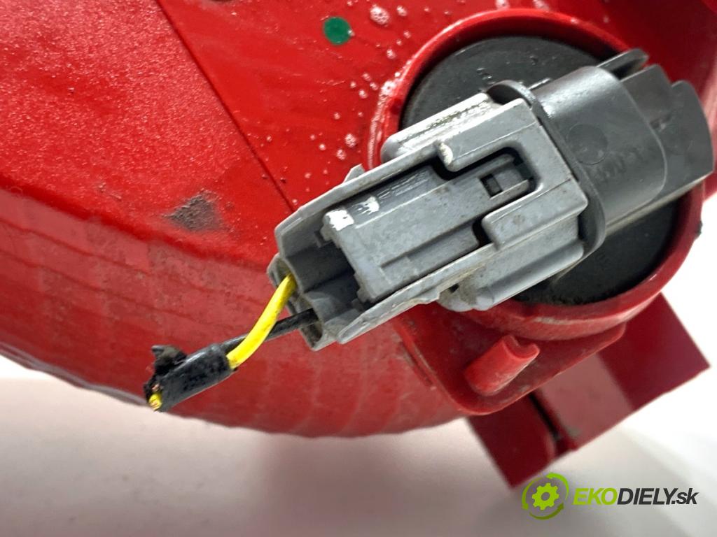 HYUNDAI i30  2024 71 kW 1.5 DPI   (1498 ccm / 71 kW / 97 KM) 1498 Svetlo nárazníka pravy zad 92406-G4500